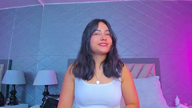 ViolettRouse online show from February 2, 2026, 4:50 pm