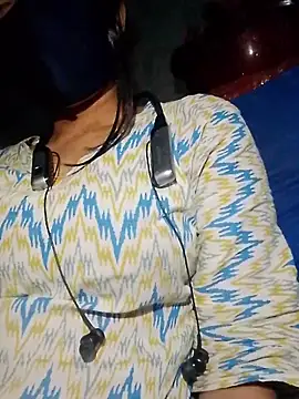 Snapshot of Jerry_show chatting on November 27, 2025, 3:23 pm Jerry show online show from November 27, 2025, 3:23 pm