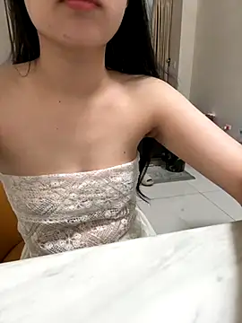 Snapshot of Minhee22 chatting on November 8, 2025, 5:38 pm Minhee22 online show from November 8, 2025, 5:38 pm