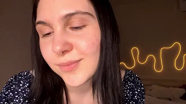 MyraLitterers online show from March 4, 2026, 3:53 pm