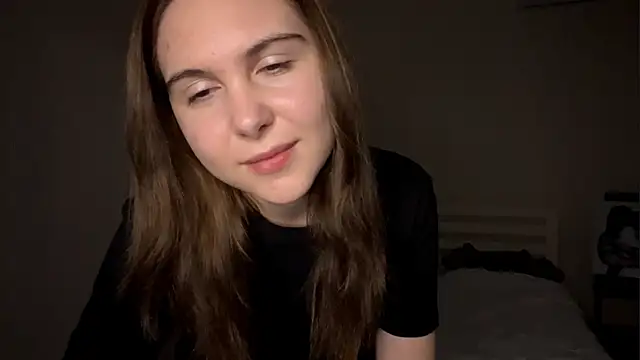 Snapshot of MyraLitterers chatting on December 14, 2025, 3:17 pm MyraLitterers online show from December 14, 2025, 3:17 pm