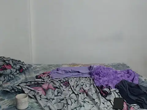 Snapshot of _camila_trans_ chatting on December 1, 2025, 6:09 pm camila trans online show from December 1, 2025, 6:09 pm