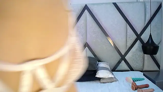 Snapshot of AriaWillss chatting on November 21, 2025, 12:37 pm AriaWillss online show from November 21, 2025, 12:37 pm