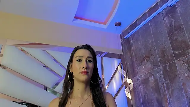 Snapshot of Catalina-Thompson chatting on May 24, 2026, 12:05 pm Catalina-Thompson online show from May 24, 2026, 12:05 pm