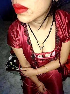 Snapshot of Dipu_cute chatting on November 3, 2025, 8:23 pm Dipu cute online show from November 3, 2025, 8:23 pm