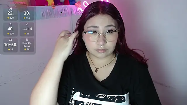 Snapshot of littlee_red chatting on November 28, 2025, 8:31 pm littlee red online show from November 28, 2025, 8:31 pm