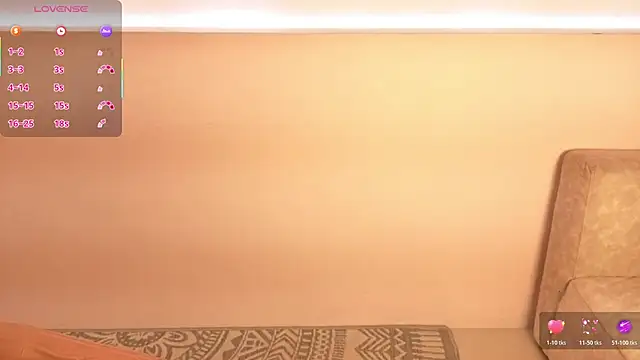 Snapshot of lulu_wonder chatting on December 1, 2025, 8:42 pm lulu wonder online show from December 1, 2025, 8:42 pm