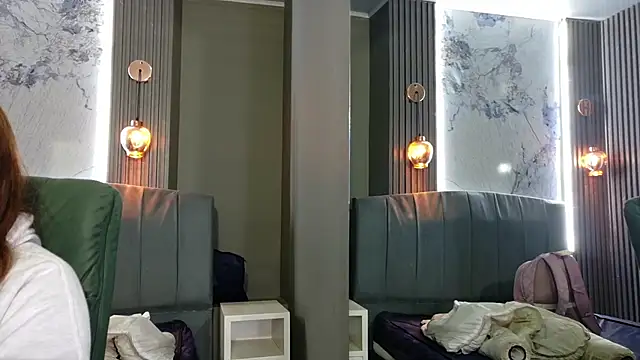  jeessy online show from November 28, 2025, 4:01 am