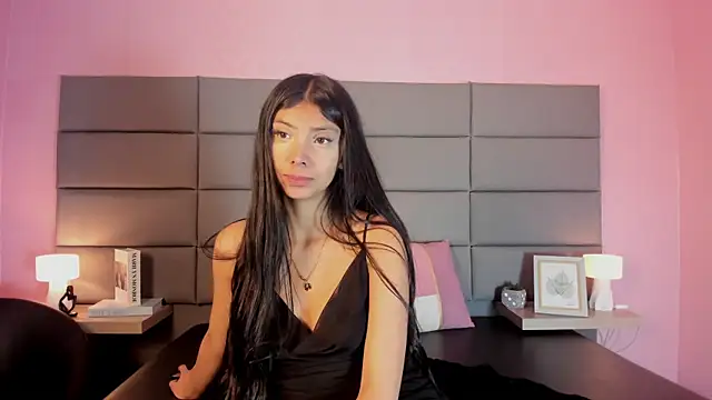 Snapshot of Isabella_Marsh chatting on November 21, 2025, 1:10 pm Isabella Marsh online show from November 21, 2025, 1:10 pm