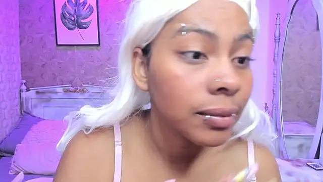 Snapshot of Sofia_clk chatting on July 3, 2026, 3:02 am Sofia clk online show from July 3, 2026, 3:02 am