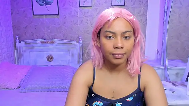 Snapshot of Sofia_clk chatting on July 15, 2026, 3:24 am Sofia clk online show from July 15, 2026, 3:24 am