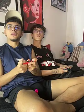 Snapshot of lukaOnline_ chatting on November 27, 2025, 6:25 am lukaOnline online show from November 27, 2025, 6:25 am