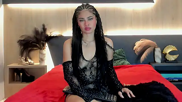 Snapshot of LorenaVarga chatting on July 17, 2026, 7:44 pm LorenaVarga online show from July 17, 2026, 7:44 pm