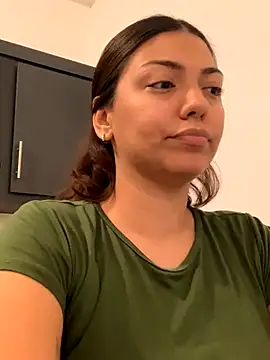 Snapshot of georgina_sexxii chatting on November 30, 2025, 2:34 am georgina sexxii online show from November 30, 2025, 2:34 am