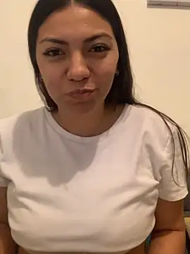 Snapshot of georgina_sexxii chatting on November 11, 2025, 6:19 am georgina sexxii online show from November 11, 2025, 6:19 am