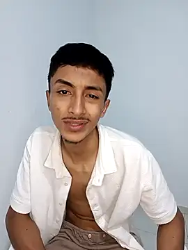 Snapshot of Iam_Delirio chatting on October 21, 2025, 4:34 am Iam Delirio online show from October 21, 2025, 4:34 am