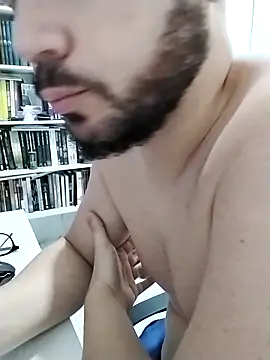 Branquinhowm online show from March 18, 2026, 3:20 am