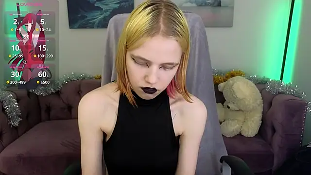 MitaSide online show from December 20, 2025, 8:55 pm