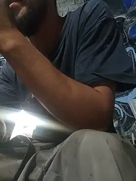 vergueo3 online show from March 26, 2026, 11:13 pm