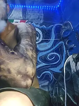 vergueo3 online show from April 6, 2026, 4:46 am