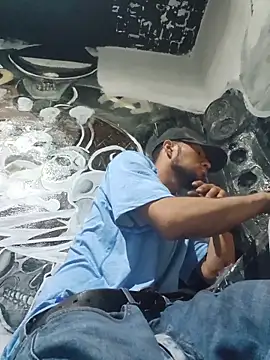 vergueo3 online show from November 28, 2025, 3:07 am