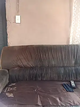 juicyboode online show from December 15, 2025, 1:39 pm