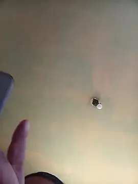 Snapshot of Alondrabb80 chatting on November 20, 2025, 9:47 pm Alondrabb80 online show from November 20, 2025, 9:47 pm