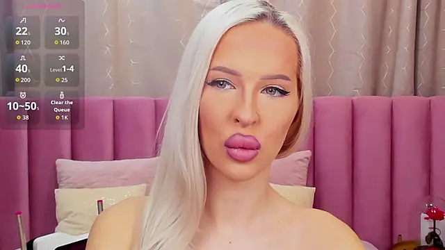 Snapshot of KailaCrystall chatting on November 20, 2025, 1:06 am KailaCrystall online show from November 20, 2025, 1:06 am