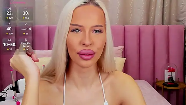 Snapshot of KailaCrystall chatting on November 24, 2025, 1:27 am KailaCrystall online show from November 24, 2025, 1:27 am