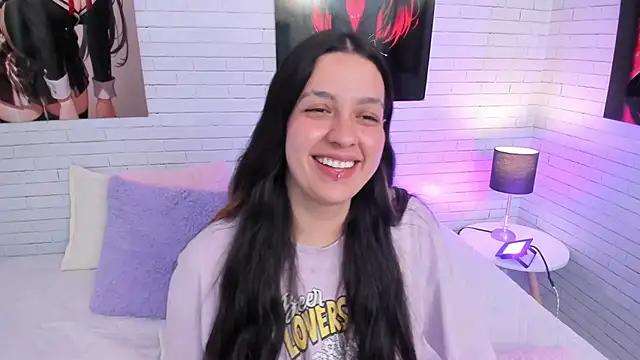 Snapshot of Zoe_Murphy chatting on November 17, 2025, 5:22 am Zoe Murphy online show from November 17, 2025, 5:22 am