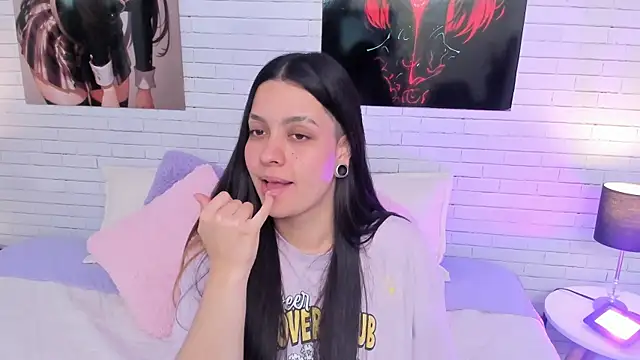 Snapshot of Zoe_Murphy chatting on November 24, 2025, 6:46 am Zoe Murphy online show from November 24, 2025, 6:46 am