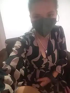 Snapshot of Pandey_Ji69 chatting on November 2, 2025, 5:18 pm Pandey Ji69 online show from November 2, 2025, 5:18 pm