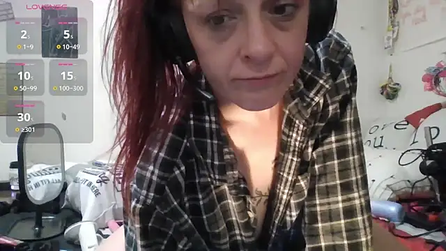 Snapshot of LoveLibz169 chatting on March 26, 2026, 11:08 am LoveLibz169 online show from March 26, 2026, 11:08 am