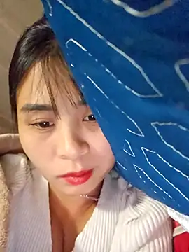 Snapshot of Squirrel-Pear chatting on November 30, 2025, 3:13 pm Squirrel-Pear online show from November 30, 2025, 3:13 pm