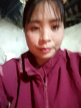 Squirrel-Pear online show from January 17, 2026, 12:31 pm