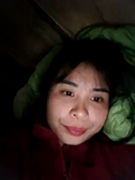 Snapshot of Squirrel-Pear chatting on November 16, 2025, 1:38 pm Squirrel-Pear online show from November 16, 2025, 1:38 pm