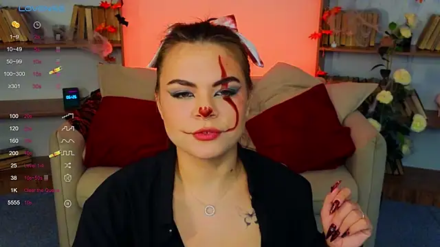 Snapshot of Miss_Delia chatting on October 27, 2025, 11:27 pm Miss Delia online show from October 27, 2025, 11:27 pm