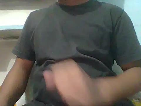 Snapshot of up_boy chatting on November 7, 2025, 5:01 am up boy online show from November 7, 2025, 5:01 am