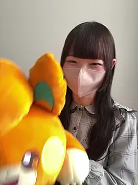 Reina cute 00  online show from March 26, 2026, 7:17 am