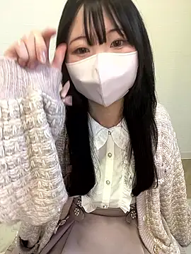 Snapshot of Reina_cute_00_ chatting on October 29, 2025, 3:38 am Reina cute 00 online show from October 29, 2025, 3:38 am