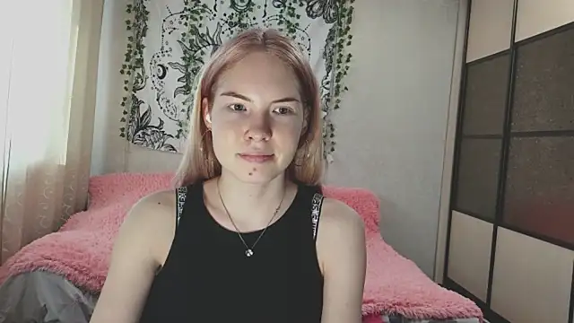 Snapshot of VETT_KITTY chatting on November 29, 2025, 6:46 am VETT KITTY online show from November 29, 2025, 6:46 am