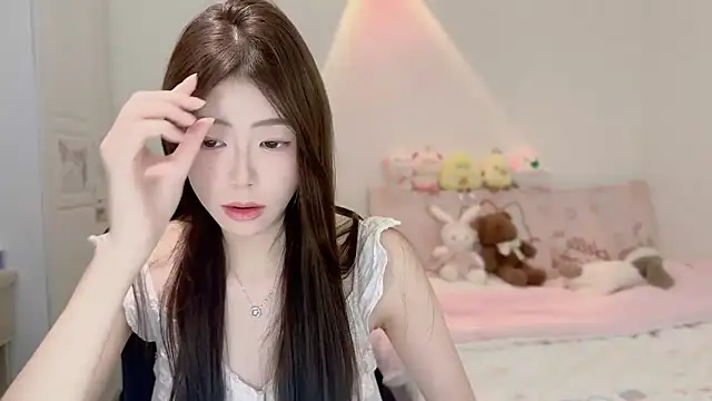 Snapshot of Onecutelittle chatting on October 29, 2025, 1:48 am Onecutelittle online show from October 29, 2025, 1:48 am