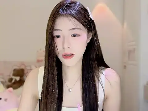 Snapshot of Onecutelittle chatting on October 24, 2025, 4:50 pm Onecutelittle online show from October 24, 2025, 4:50 pm