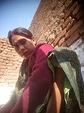 Snapshot of NEXIQRAN chatting on November 28, 2025, 4:12 am NEXIQRAN online show from November 28, 2025, 4:12 am