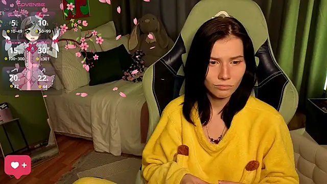 Snapshot of Mell_Hyees chatting on November 5, 2025, 12:30 pm Mell Hyees online show from November 5, 2025, 12:30 pm