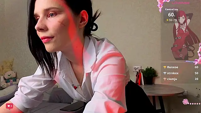 Snapshot of Mell_Hyees chatting on November 17, 2025, 5:06 pm Mell Hyees online show from November 17, 2025, 5:06 pm