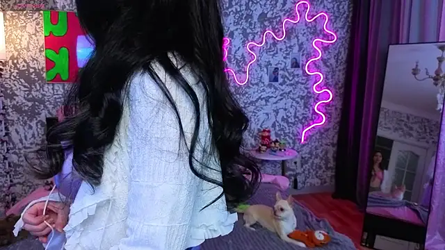 Snapshot of Mell_Hyees chatting on November 29, 2025, 7:14 pm Mell Hyees online show from November 29, 2025, 7:14 pm