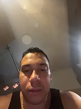 Snapshot of FreszX chatting on February 5, 2026, 6:26 pm FreszX online show from February 5, 2026, 6:26 pm