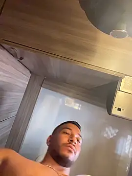 Snapshot of FreszX chatting on March 18, 2026, 3:57 pm FreszX online show from March 18, 2026, 3:57 pm