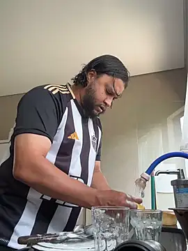 LoboCachorro online show from November 4, 2025, 12:53 pm